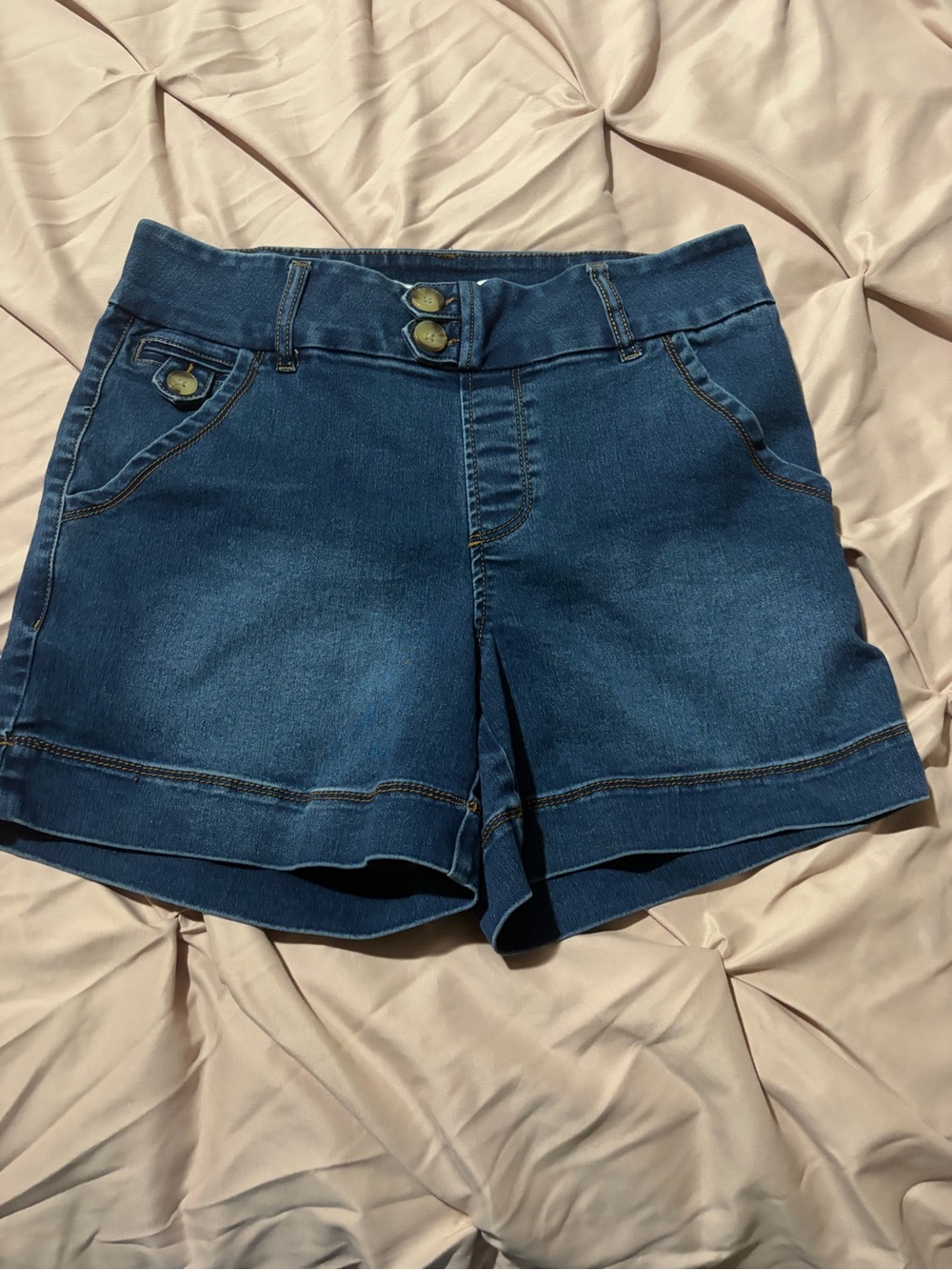 Cato Medium Blue Denim High-Waist Shorts